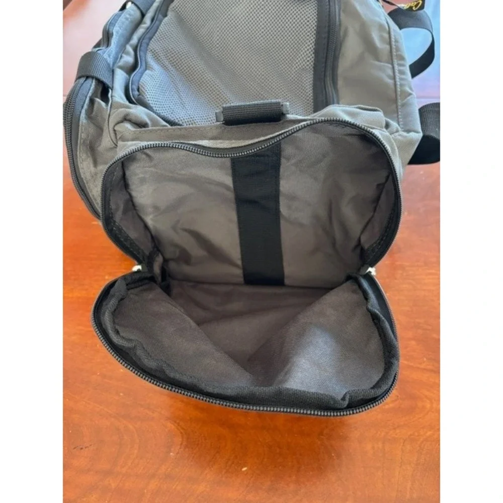 Cabela's Gray Cath All Gear Bag Duffel Hunting Range Travel Shoulder Strap Large